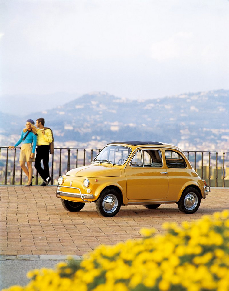 Fiat 500: powrót do przeszłości (fotogaleria)