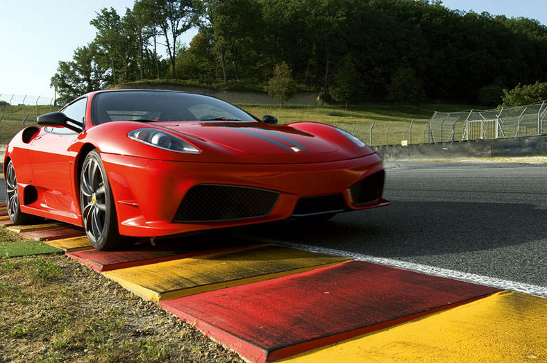 Ferrari F430: koniec produkcji, ostatni egzemplarz na aukcji