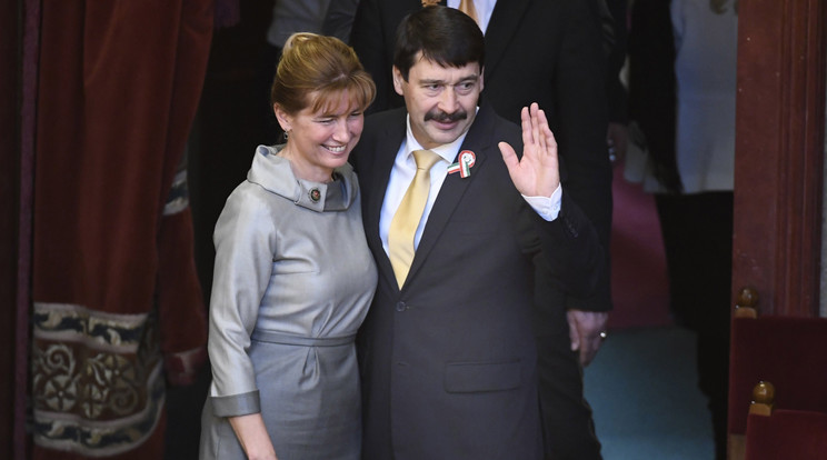 Áder János és felesége, Herczeg Anita a voksolás után / Fotó: MTI - Koszticsák Szilárd