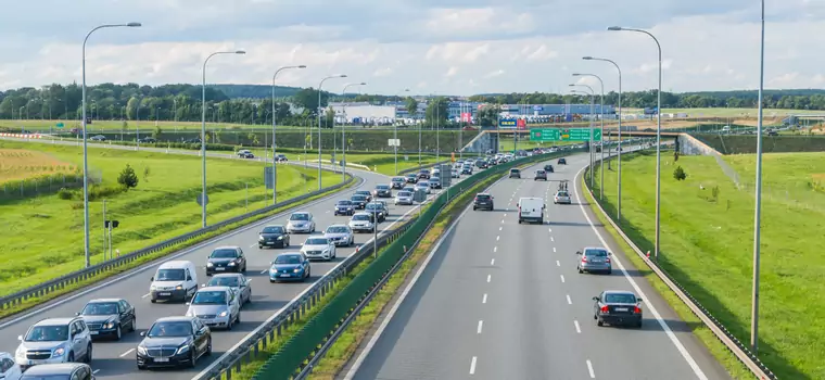 Majówka na drogach to większy ruch i więcej kontroli policji