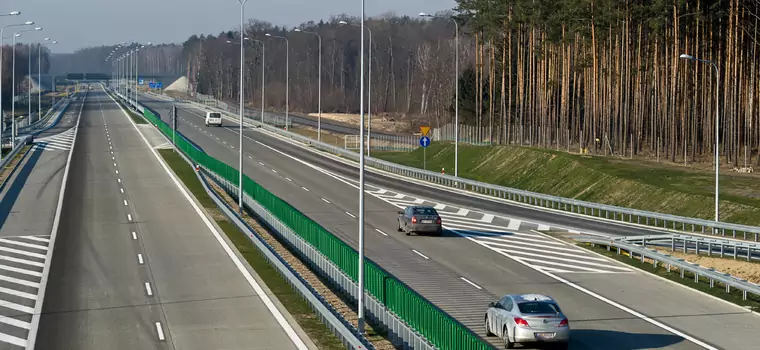 Autostrada A2 będzie miała trzy pasy. Jest termin