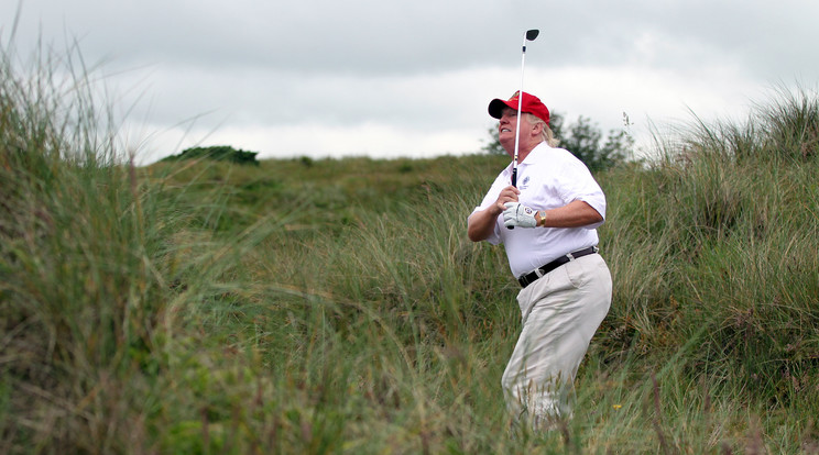 Donald Trump imádja
a golfot, több saját golfklubja és pályája is van/Fotó:GettyImages
