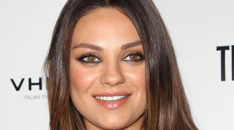 Mila Kunis ragyog a boldogságtól