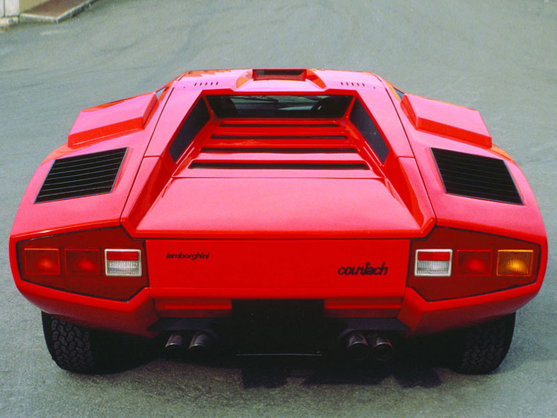 Legendy pod lupą: Lamborghini Countach – król supersportów