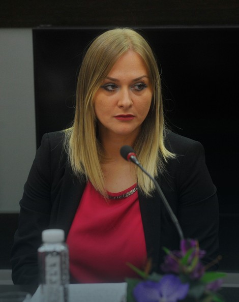 MORAĆE MNOGO  TOGA DA OBJASNI:  DANIJELA VAZURA