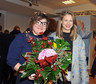 Dominika Gwit i Anna Karczmarczyk na premierze spektaklu "2"
