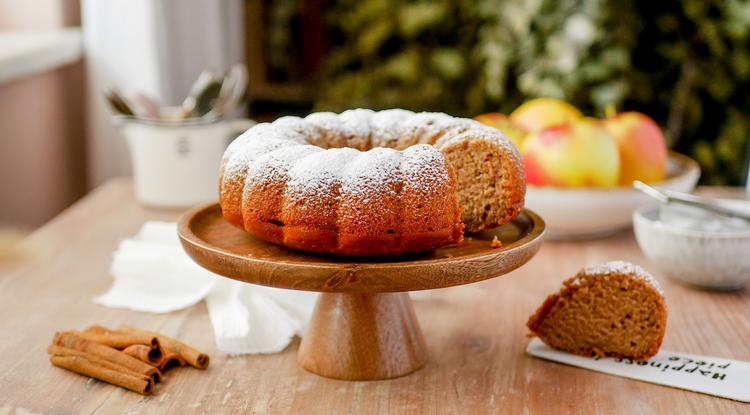 Annuskám: Fahéjas almás kuglóf recept Fotó: Getty Images