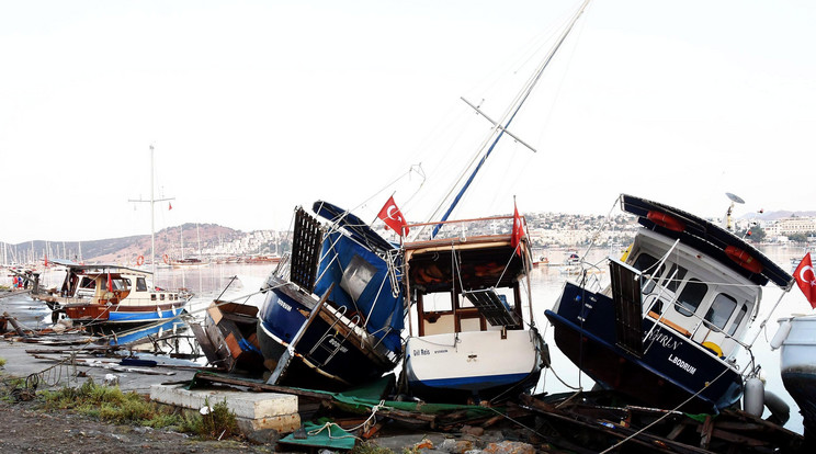 Kos szigetén mára virradóra pusztított földrengés, két ember halt meg / Fotó: MTI