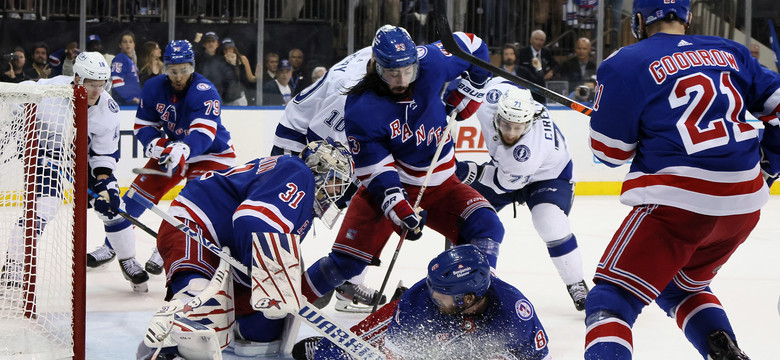 NHL: New York Rangers coraz bliżej finału. Walka była zacięta