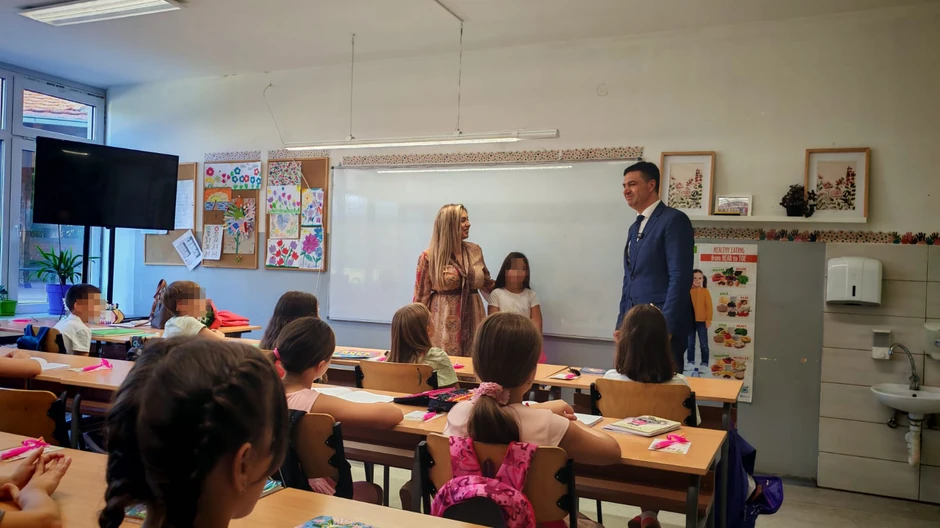 Gradonačelnik Niša Dragoslav Pavlović u OŠ 