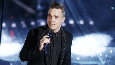 Robbie Williams nagle przerwał występ. Wyjaśnił, co się stało