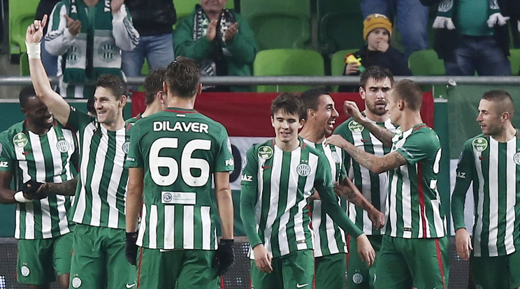 A ferencvárosi futballistáknak minden okuk megvan az elégedettségre. A szezonbeli 24 élvonalbeli meccsükből 19-en győzelmet arattak, 20 pont az előnyük a tabellán. / Fotó: FUSZ