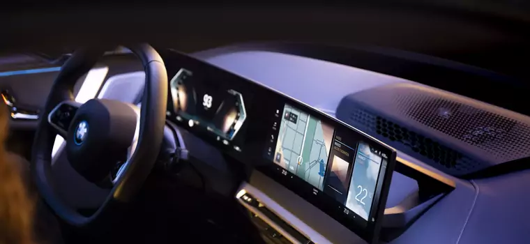 BMW zaprezentowało iDrive 8. Ogromną rolę odgrywać w nim będzie sztuczna inteligencja