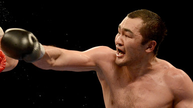 Beibut Szumenow tymczasowym mistrzem WBA wagi junior ciężkiej