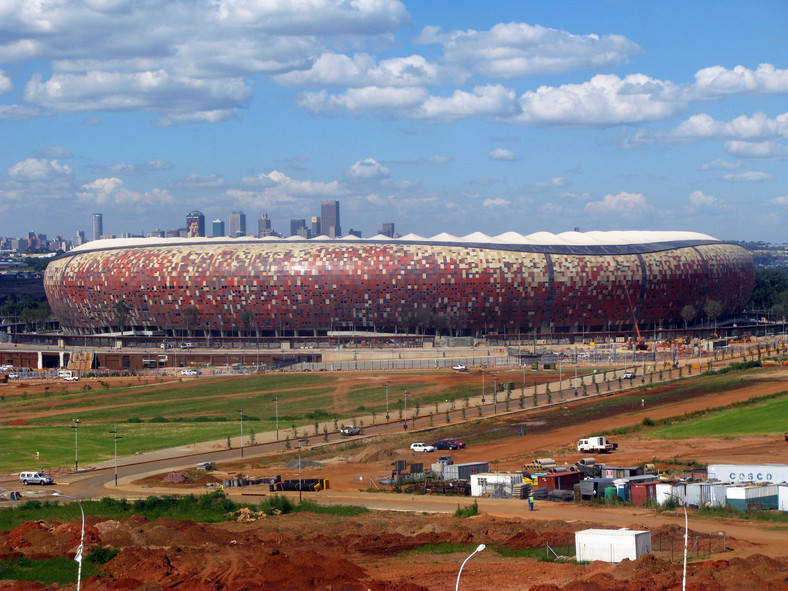 Stadion Soccer City, Johannesburg. Największy stadion tych mistrzostw (prawie 95 tys. krzesełek) będzie gościł m.in. finał imprezy. Photo: Ndaba Dlamini, MediaClubSouthAfrica.co
