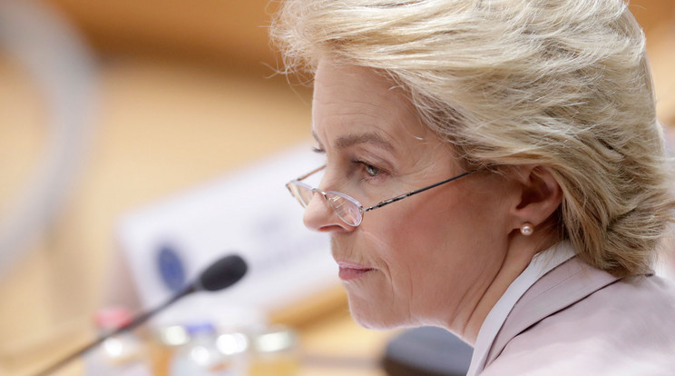 Ursula von der Leyen / MTI/EPA/Olivier Hoslet