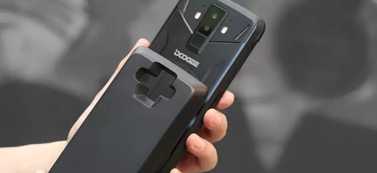 Doogee S90 - modularny smartfon z modułem 5G (MWC 2019)