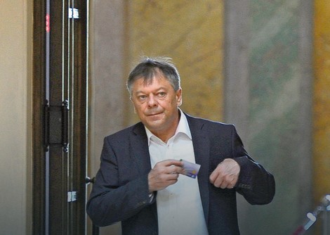Novica Tončev