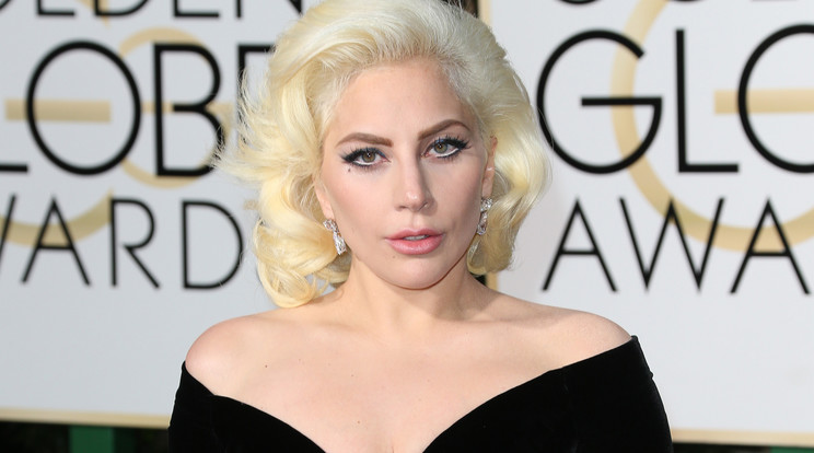 Lady Gaga a Golden Globe-on /Fotó: Northfoto