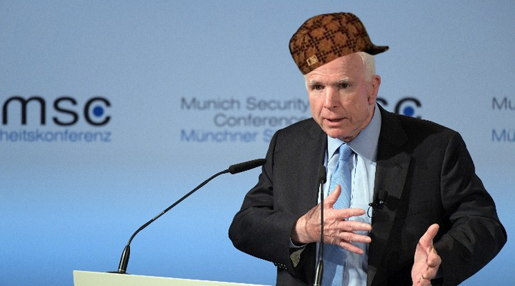 John McCain /Fotó: AFP /Szerkesztés: Memegenerator