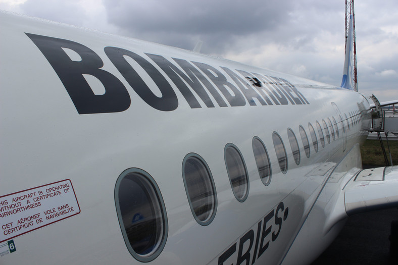 Bombardier C Series wypełnia niszę między Airbusem i Boeingiem a Embraerem fot. PLL LOT