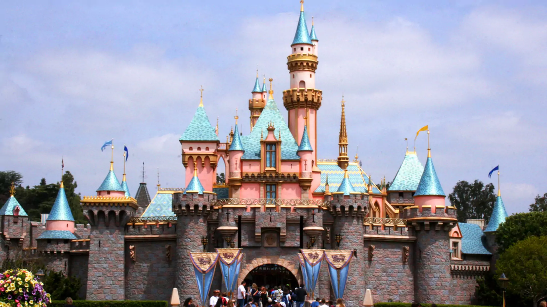 Disneyland stanie się jeszcze bardziej atrakcyjny dla dorosłych. Park otwiera pierwszy browar