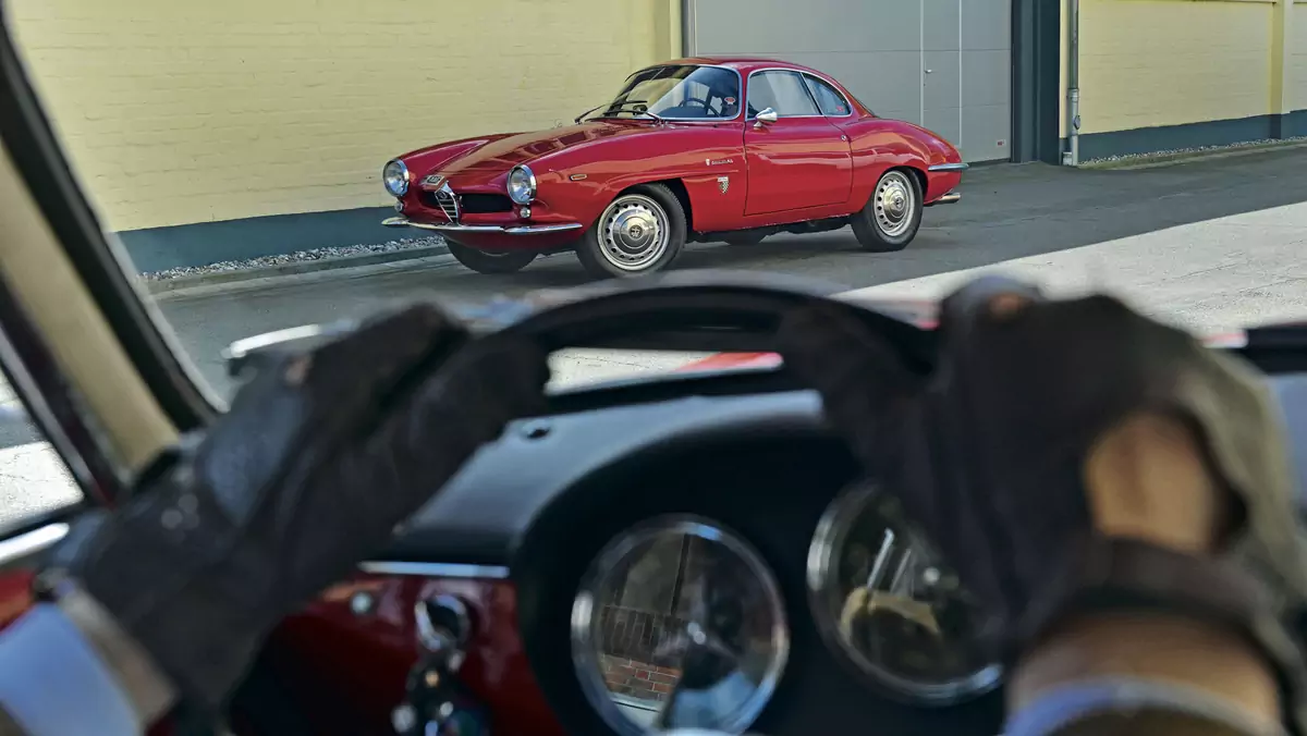 Alfa Romeo Giulia Sprint Speciale - klasyk wiecznie piękny