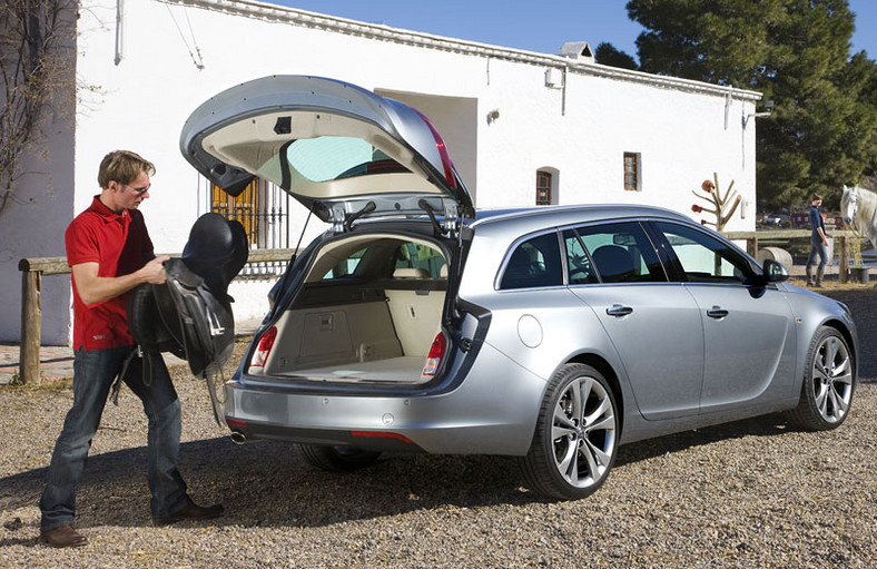 Opel Insignia Sports Tourer: kombi na miarę XXI wieku