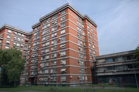 Stan porodice Baštanin na osmom spratu u Poenkareovoj 14