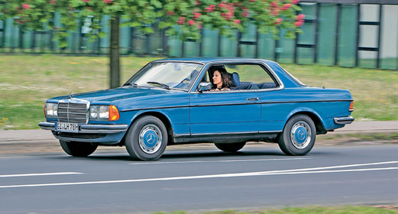 Mercedes 280 CE (C123) - Ulubieniec hipsterów