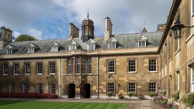 Plaga przypadków molestowania na uniwersytecie w Cambridge