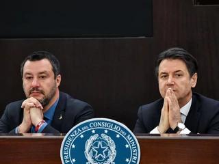 Wicepremier Matteo Salvini i premier Giuseppe Conte