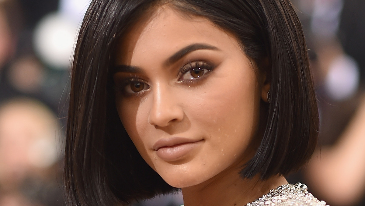 Kylie Jenner poinformowała fanów na Twitterze, że znika ze Snapchata. Jej decyzja sprawiła, że aplikacja firmy straciła niemal 2 miliony dolarów wartości rynkowej.