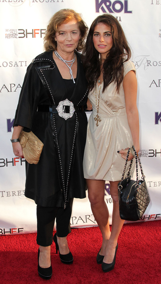 Teresa  Rosati z córką Weroniką na Beverly Hills Fashion Festival