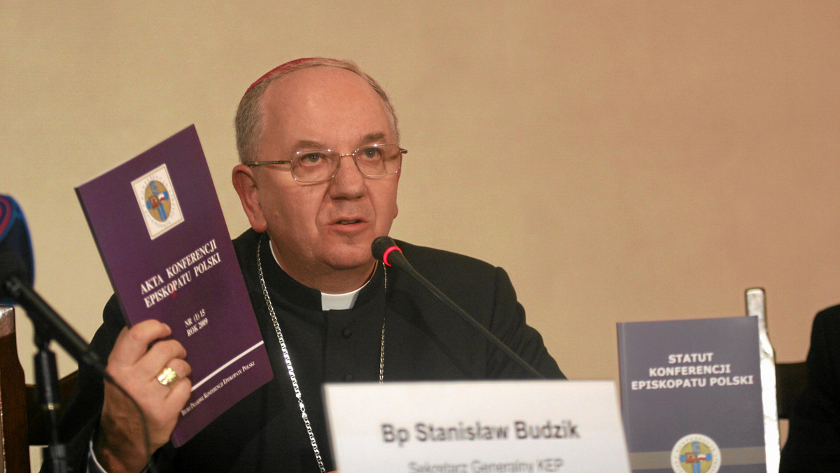 Bp Stanisław Budzik, sekretarz generalny Konferencji Episkopatu Polski został dziś mianowany przez papieża Benedykta XVI arcybiskupem metropolitą lubelskim. Ingres abpa Stanisława Budzika do archidiecezji rozpocznie się 22 października.