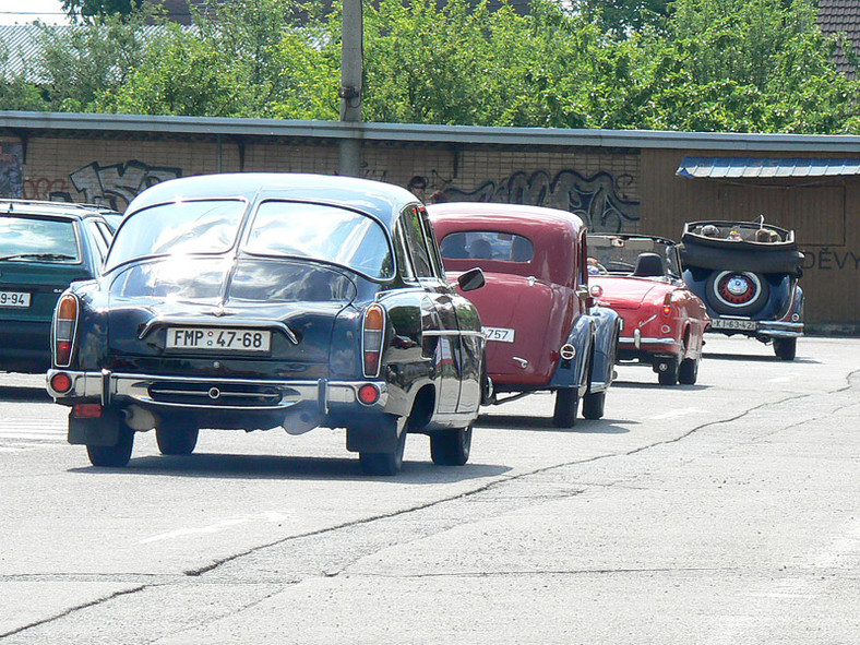 Oldtimery u podnóża Beskidów (fotogaleria)