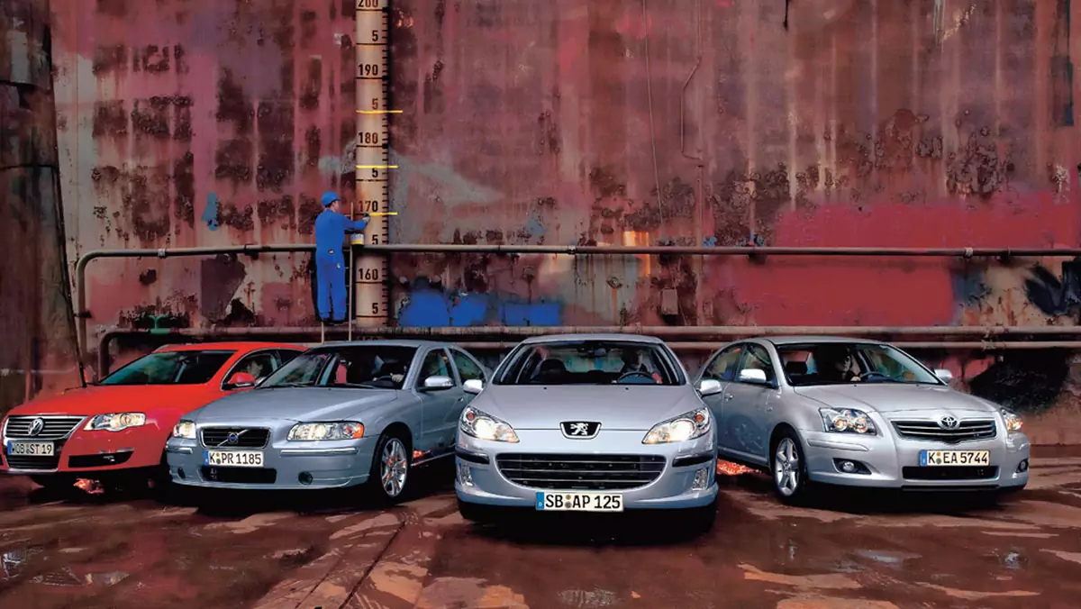 Peugeot 407 kontra Toyota Avensis VW Passat i Volvo S60: porównanie sedanów z silnikiem Diesla