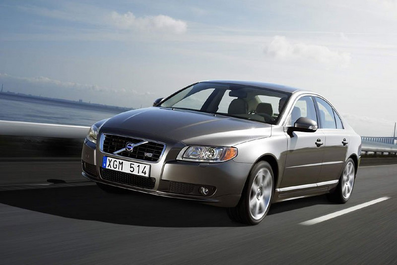 Volvo S80: napęd 4x4 dla 3.2 l