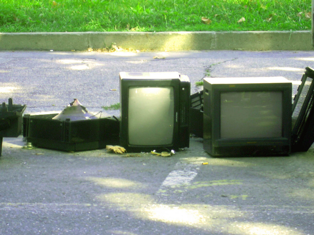 klepy będą informowały o tym, jaką część ceny stanowią koszty recyklingu nowego telewizora czy lodówki.