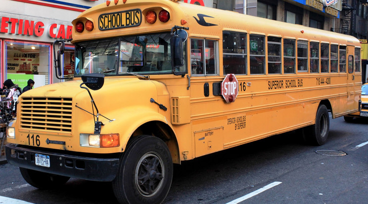 Ilyen iskolabusz szállította a CIA bombáját / Fotó: Northfoto