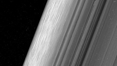 Wyjątkowe zdjęcia NASA. Najnowsze obrazy pierścieni Saturna