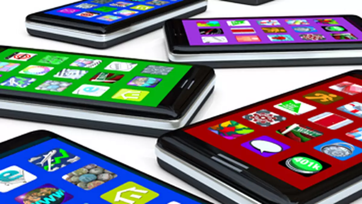 Rynek telefonów komórkowych 2012r.: smartfony rządzą