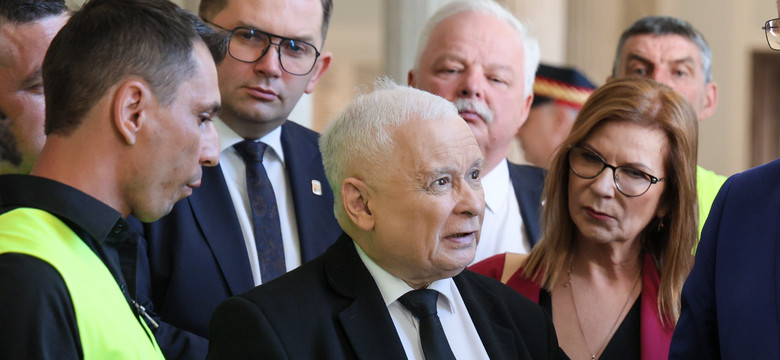 Jarosław Kaczyński reaguje na strajk w Sejmie. "Weźmiemy udział w demonstracji"