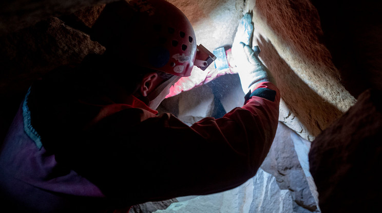 Barlangi mentők a Papp Ferenc barlangban / Fotó: Magyar Barlangi Mentőszolgálat