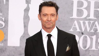 Hugh Jackman ma COVID-19. "Typowe objawy przeziębienia"