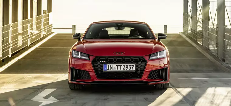 Audi TT i TTS – stylowe i ostrzejsze