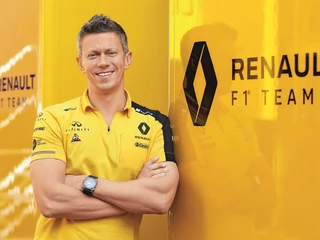 Dyrektor Wykonawczy Renault F1 Team zarządza ponad 700-osobowym zespołem budującym bolidy dla kierowców Renault