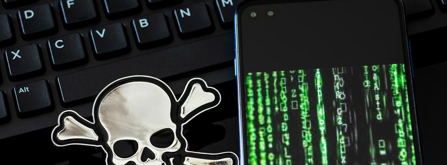 Kreml wspiera hakerów, a niektóre ataki nawet inicjuje
