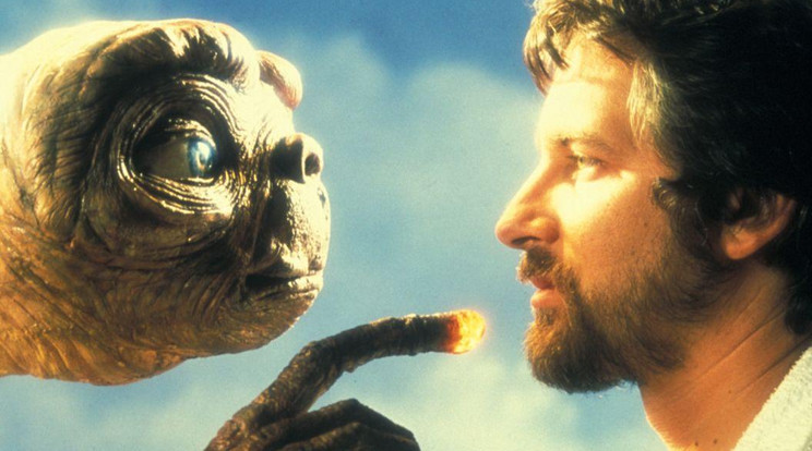 E.T. és Steven Spielberg (Fotó: RAS-archív)