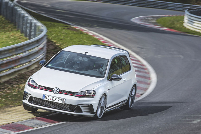 Volkswagen Golf GTI Clubsport S - 310 KM na urodziny